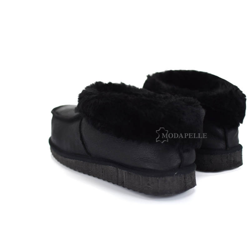 Fur slippers from Kastoria closed (mules)