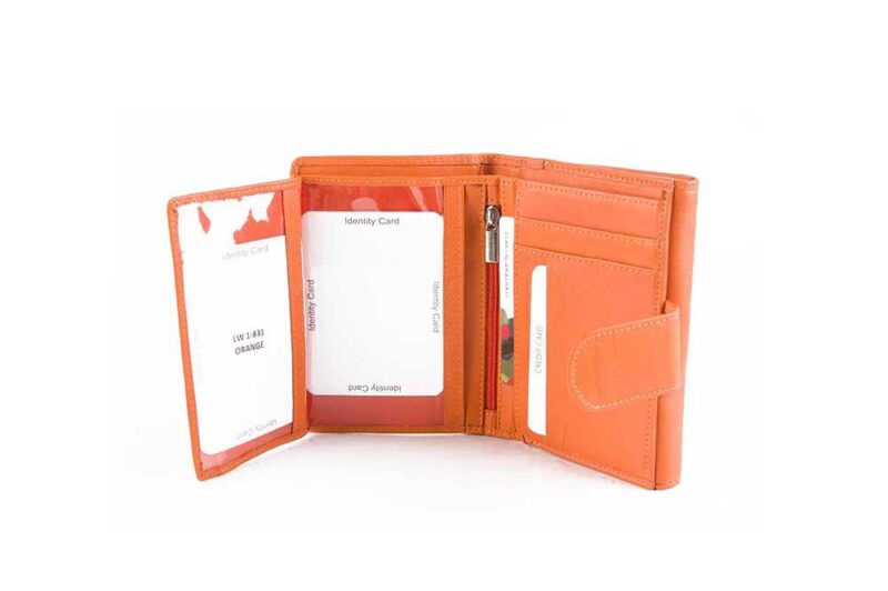 Women’s leather wallet