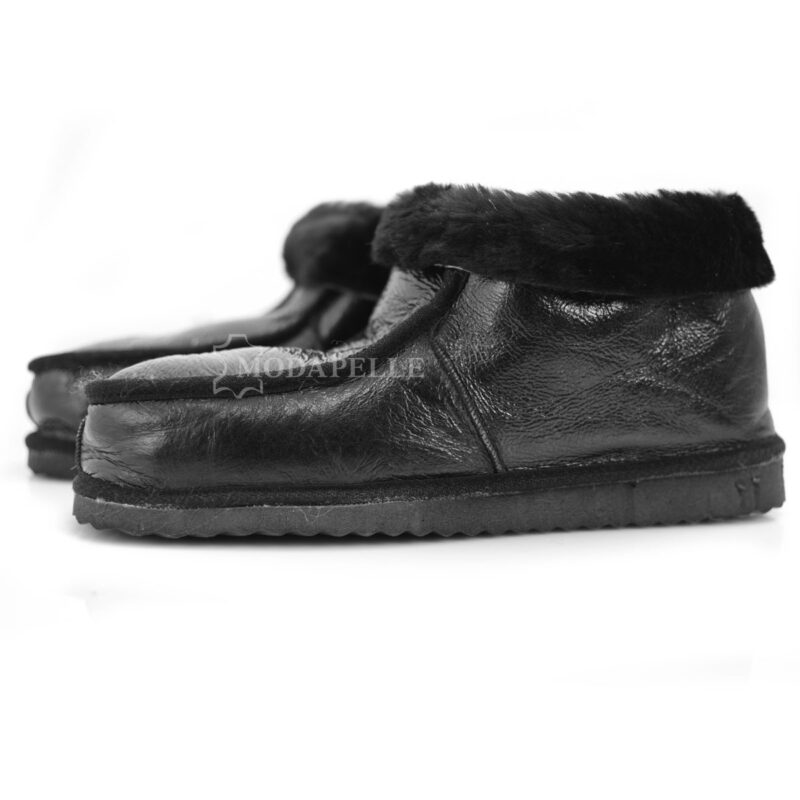 Fur slippers from Kastoria closed (mules)