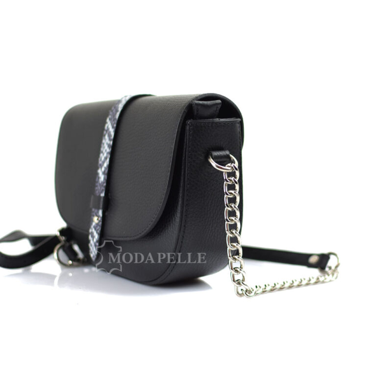 Leather shoulder bag in black colour - made in Italy