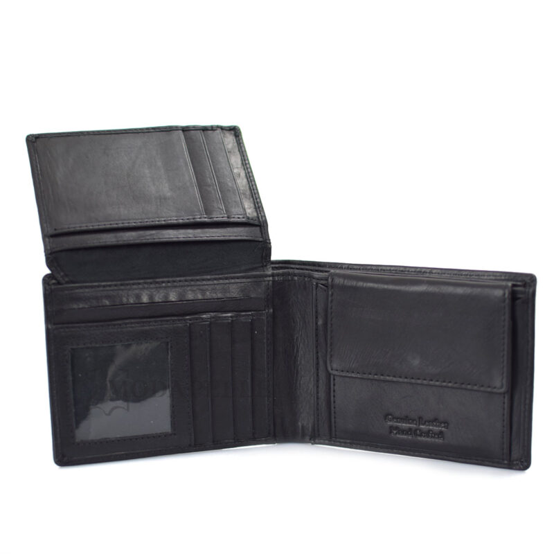 Men’s leather wallet in black colour