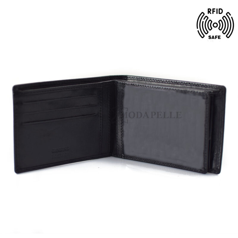 Men’s leather wallet in black colour