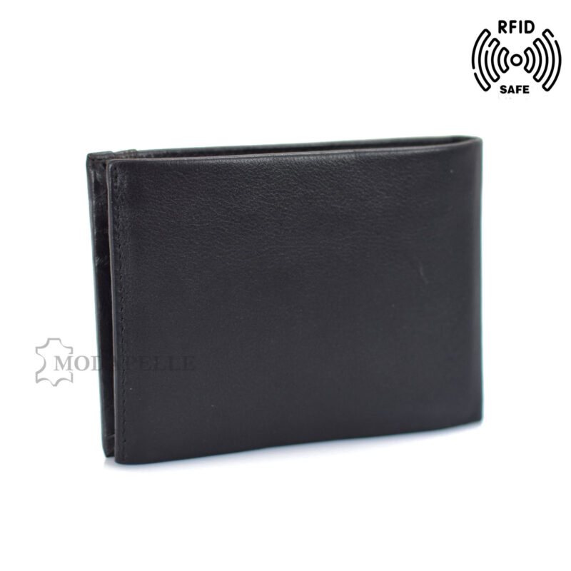 Men’s leather wallet in black colour