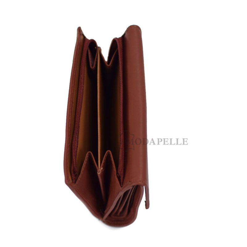 Women’s leather wallet