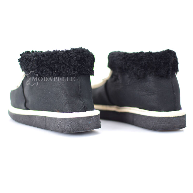 Pelzige geschlossene hausschuhe aus Kastoria mp423 Schwarz Beige – Schuhband