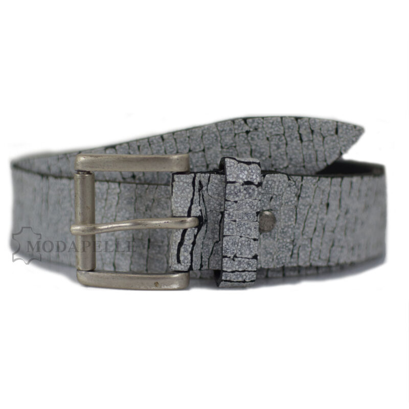 Leather belt for women, made in Italy.