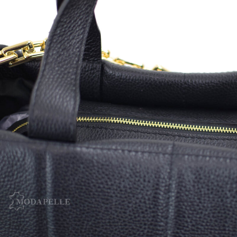 leather shoulder bag in black color - made in Italy