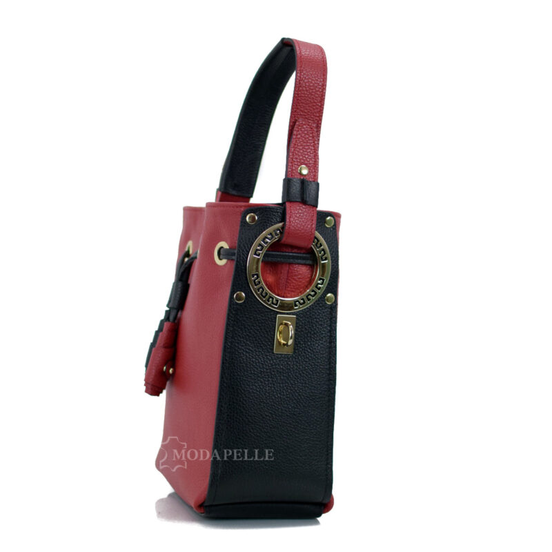 leather shoulder bag in red color - made in Italy