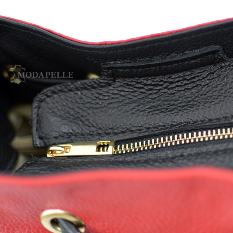 leather shoulder bag in red color - made in Italy