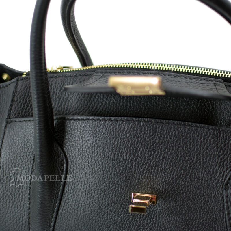 leather shoulder bag in black color - made in Italy