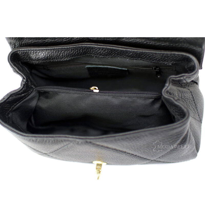 Leather shoulder bag in black color - made in Italy