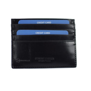 δερμάτινη θήκη για κάρτες σε χρώμα μαύρο