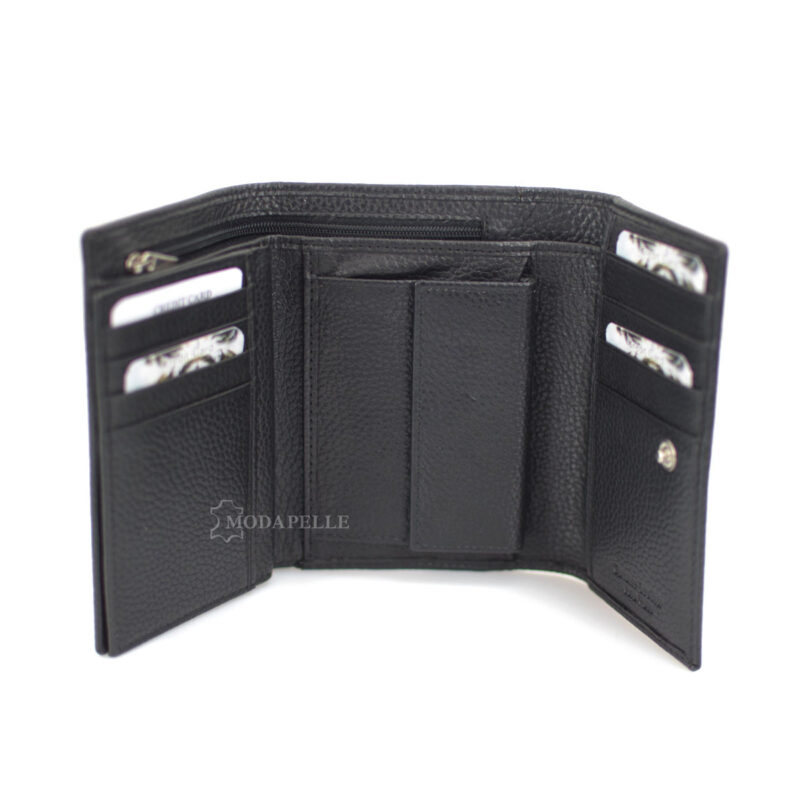 Women's leather wallet in black color