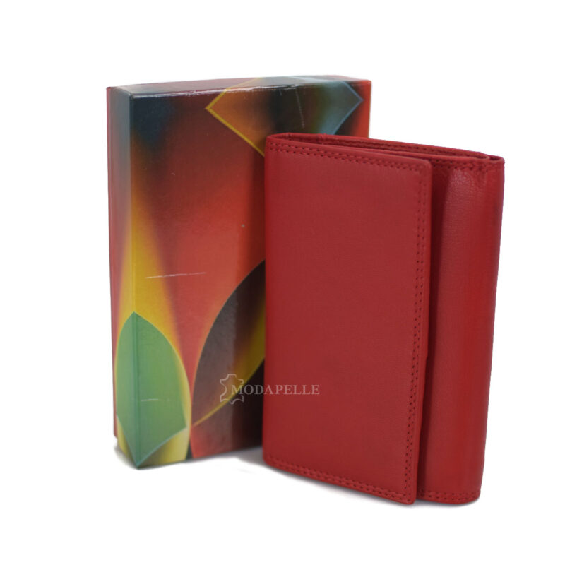 Women's leather wallet in red color