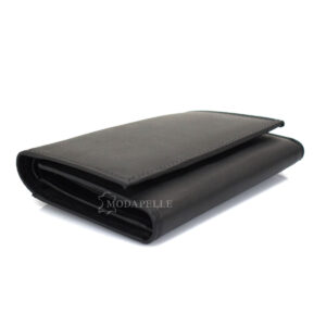 Women's leather wallet in black color