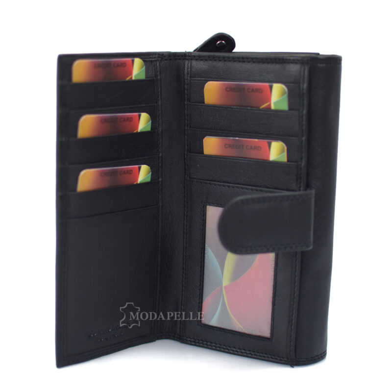 Women's leather wallet in black color