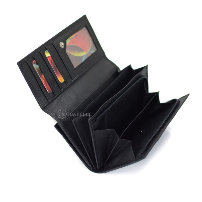 Women's leather wallet in black color