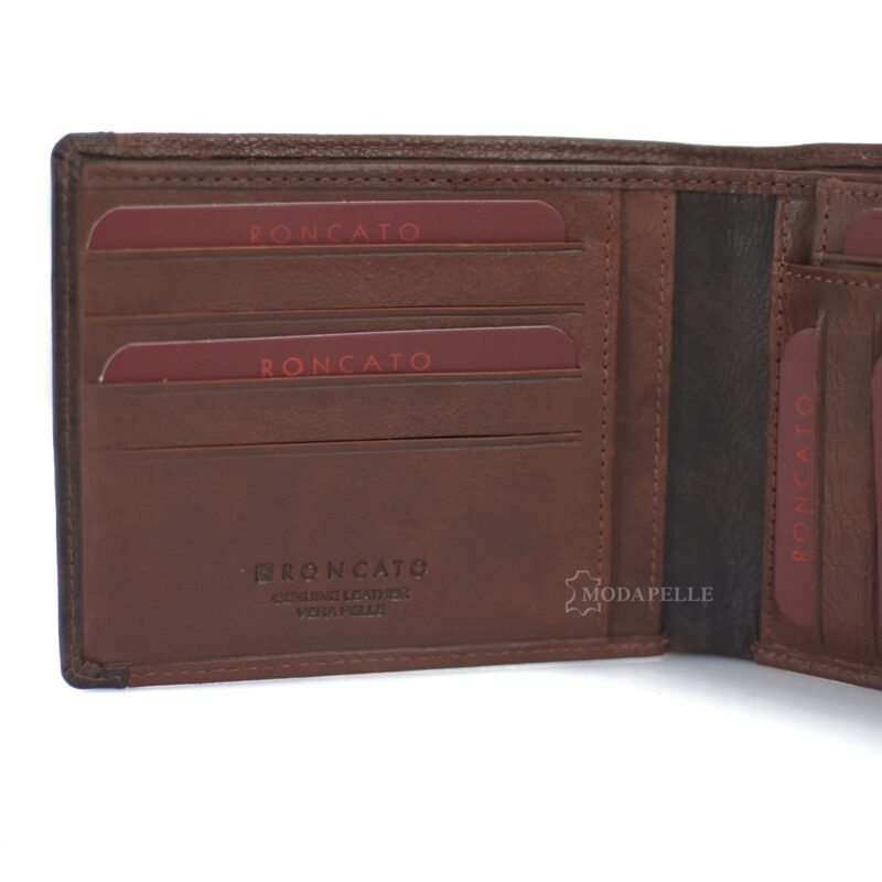 Leather men's wallet in tan color