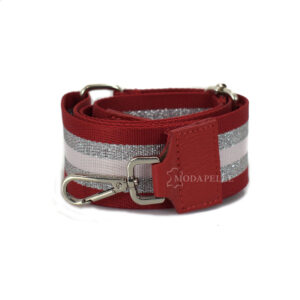 Adjustable bag strap with silver metallic parts and leather finishes