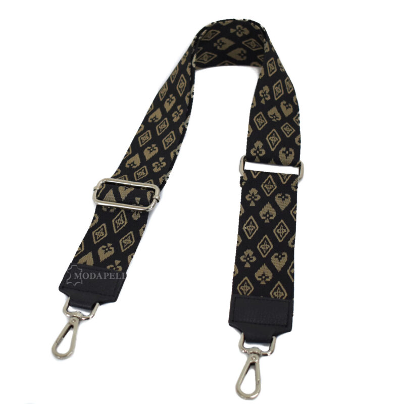 Adjustable bag strap, in black color. With silver metallic parts and leather finishes